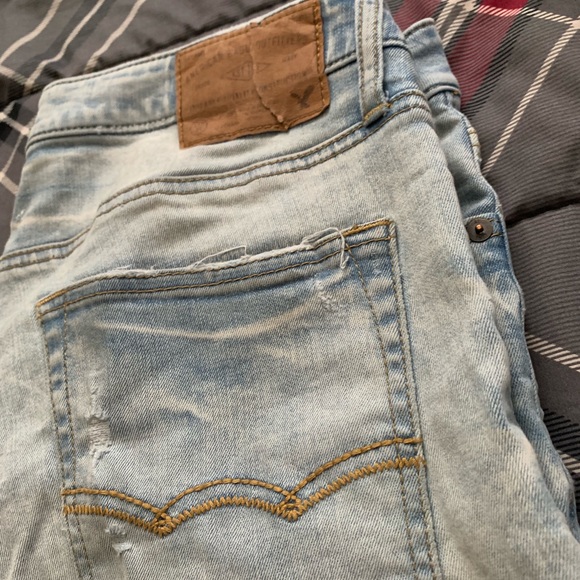 American Eagle Jeans - Picture 4 of 4